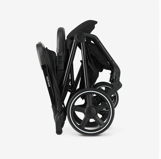 Single Stroller Rental (Delivery and Return Included in Price. Delivery within a 20km radius of Disneyland Paris, Davy Crockett Ranch, Villages Nature and more)