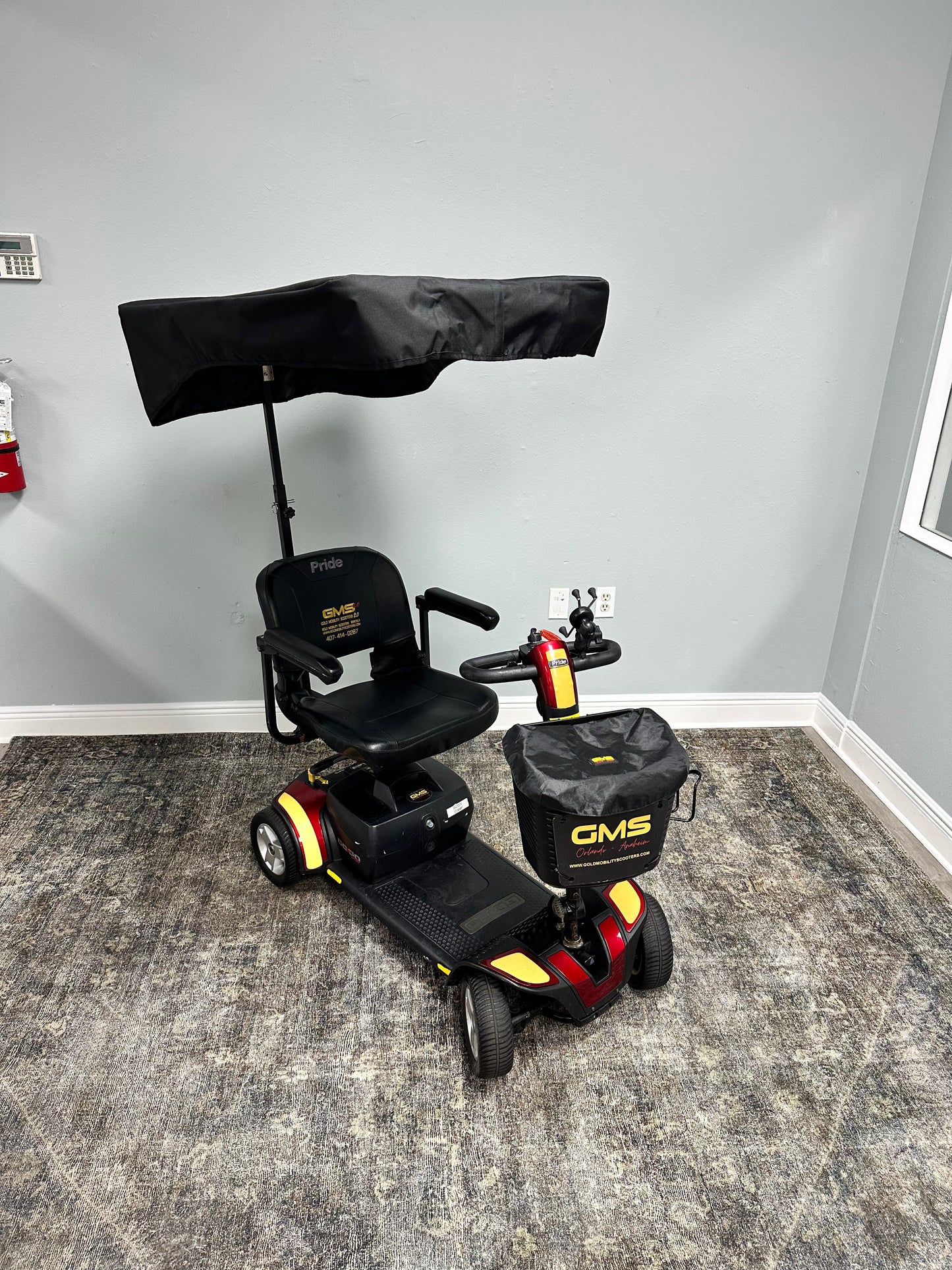 Pare-Soleil Pliable – Accessoire Premium (Prix Fixe)